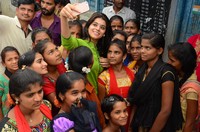 Yamini Bhaskar Birthday Celebrations 2016 Photos